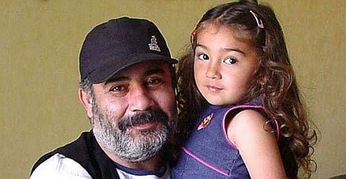 Ahmet Kaya'nın Kızı Büyüdü İşte Güzeller Güzeli Melis..