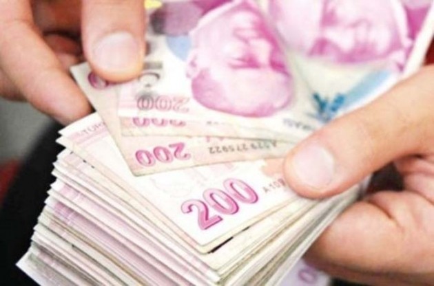 SON DAKİKA! ASGARİ ÜCRETTEN SEVİNDİREN GELİŞME! HERKES 1.300 TL OLMASINI BEKLERKEN BU RAKAM DAHA FARKLI!