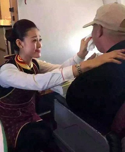 Bu Kızın Yaptıkları Sosyal Medyada Paylaşım Rekorları Kırıyor!