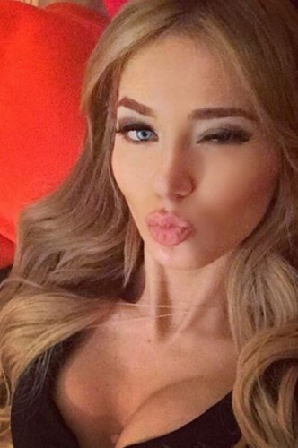 İŞTE İNSTAGRAM'IN EN YENİ  EN YENİ FENOMENİ ONUN RESMİNİ GÖRENLER PROFİLİNDE...