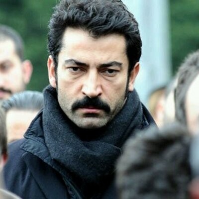 HAYRANLARI ŞOKTA! KENAN İMİRZALIOĞLU HAYATINI KAYBETTİ...