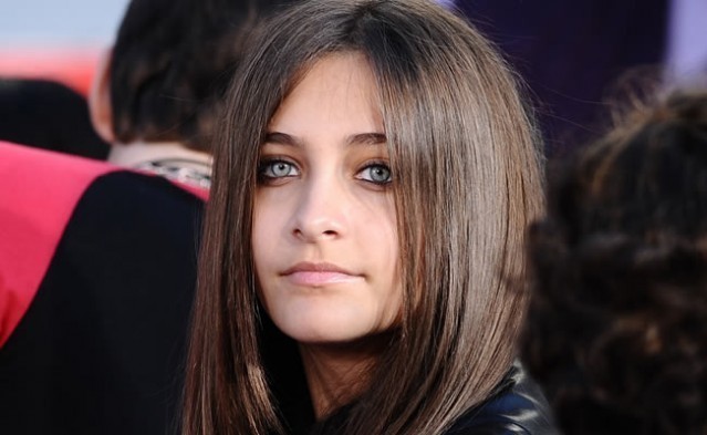 Babası Onu Yıllardır Saklıyordu! Paris Jackson
