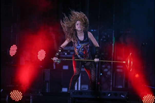 Shakira konserine ünlüler akın etti