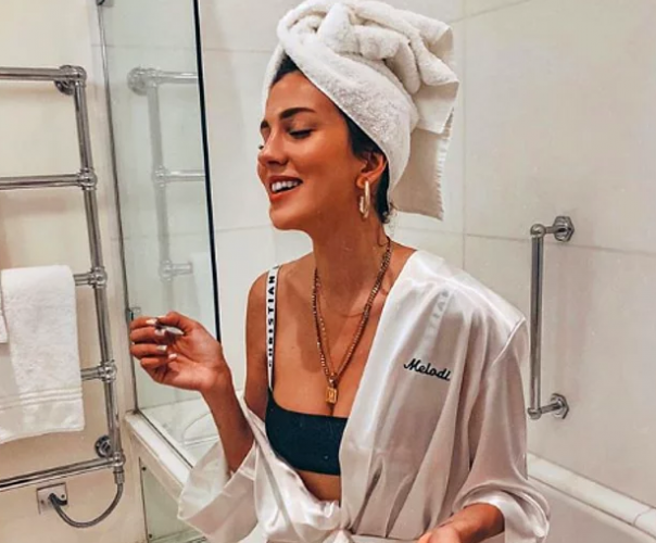 YouTube ve Instagram Onlardan Soruluyor! Sosyal Medya Paylaşımlarıyla Adlarından Söz Ettiren Kadın Influencerlar