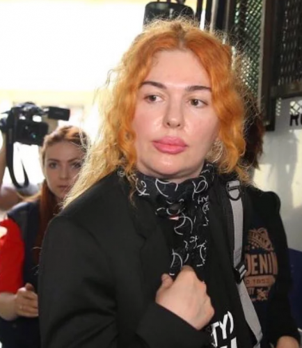 Gözaltına Alınan Adnan Oktar'ın Kediciklerini Makyajsız Halleriyle Tanımanız Neredeyse İmkansız!