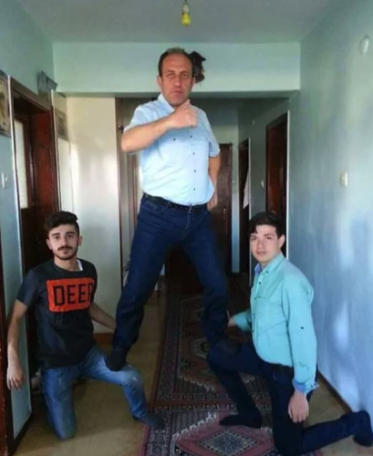 "Ne Yediniz Ne İçtiniz de Bu Kafaya Ulaştınız Siz" Dedirtecek Aşırı İlginç aileler