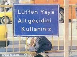 Zihin yakan uyarı levhaları!