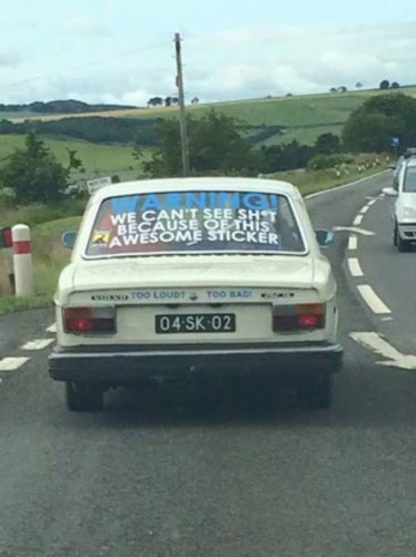 Bu kadarı da pes! İşte trafikten en ilginç kareler...