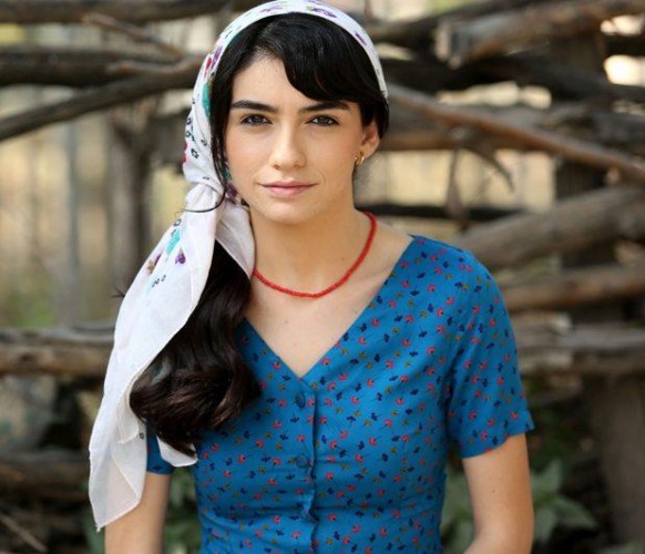 Sinem Kobal ve Hazal Ergüçlü anne oldu!