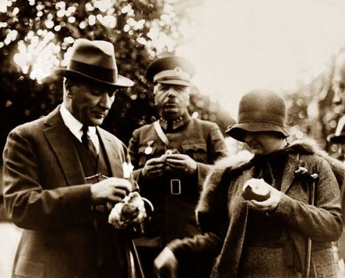 Ulu Gazi Mustafa Kemal Atatürk'ün Bilinmeyen Fotografları