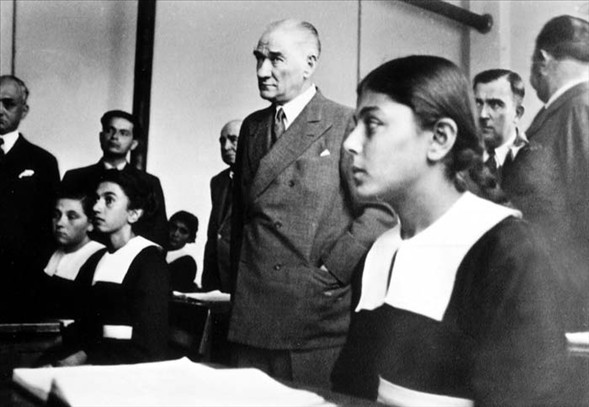 Ulu Gazi Mustafa Kemal Atatürk'ün Bilinmeyen Fotografları