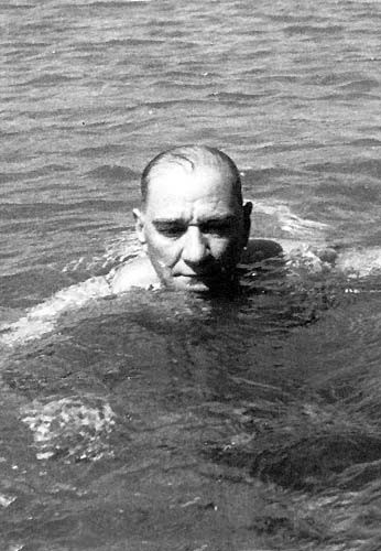 Ulu Gazi Mustafa Kemal Atatürk'ün Bilinmeyen Fotografları