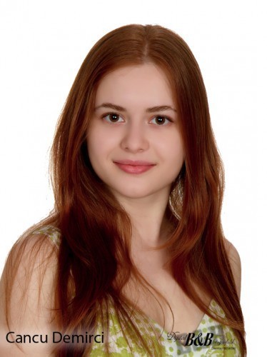 Selena dizisinin Selinini görenler gözlerini alamıyor!!!
