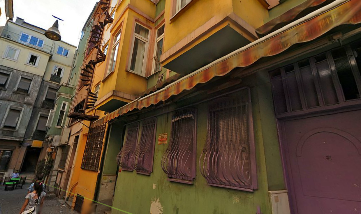 Taksim Travesti Sokağını Daha Önce Hiç Görmüş Müydünüz?
