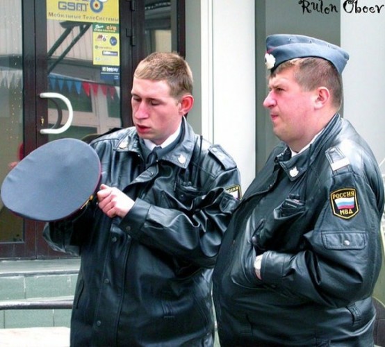 Rusya'nın polisleri görenleri sersemletti!!!