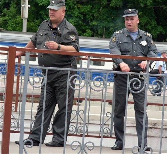 Rusya'nın polisleri görenleri sersemletti!!!