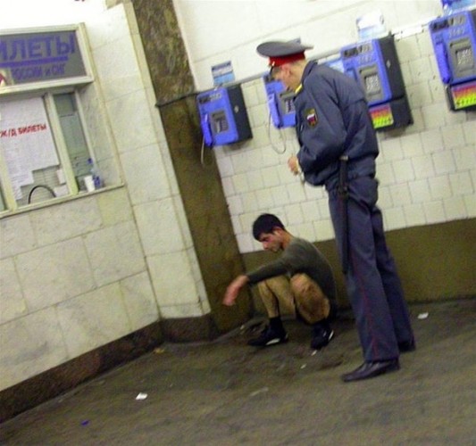 Rusya'nın polisleri görenleri sersemletti!!!