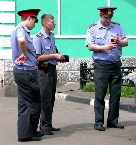 Rusya'nın polisleri görenleri sersemletti!!!