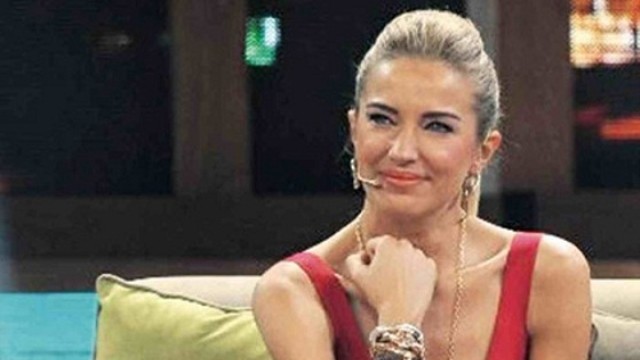 Burcu Esmersoy 8 adamla devam ediyor!