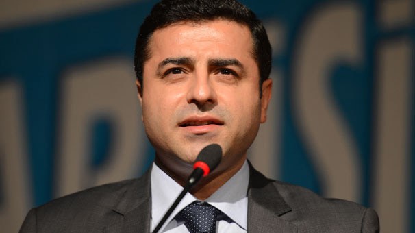 SON DAKİKA! DEMİRTAŞ YOĞUN BAKIMDA!!SOSYAL MEDYADA HIZLI YAYILAN İDDİA!!