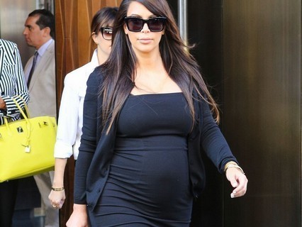 Kardashian'ın bebeğinin ismi Türkleri şaşırttı!