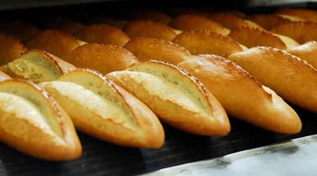 Ekmeğin içinden çıkan şey şaşırttı!