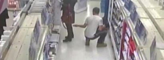 Etek altı sapığı son denemesinde yakalandı ama...