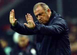 Fatih Terim'e hakaret eden doktora öyle bir ceza verdiler ki...