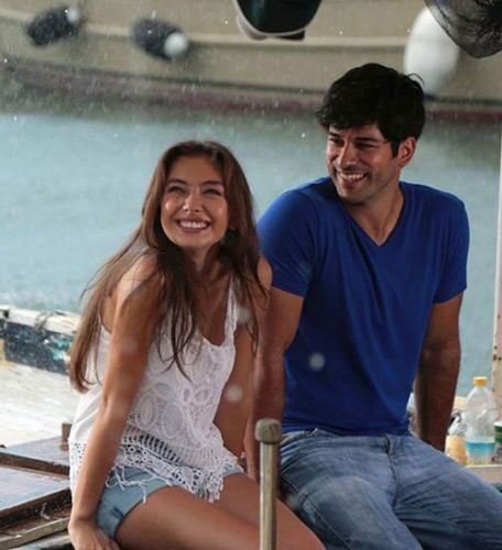 Fahriye Evcen'den Kara Sevda setine baskın..!