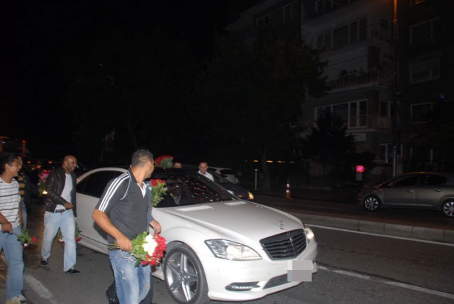 Mehmet ali Erbil’in yeni sevgilisinin yaşı yok artık dedirtti