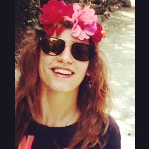 Serenay sarıkaya'ya şok!