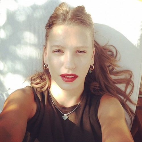 Serenay sarıkaya'ya şok!