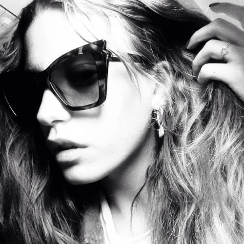 Serenay sarıkaya'ya şok!