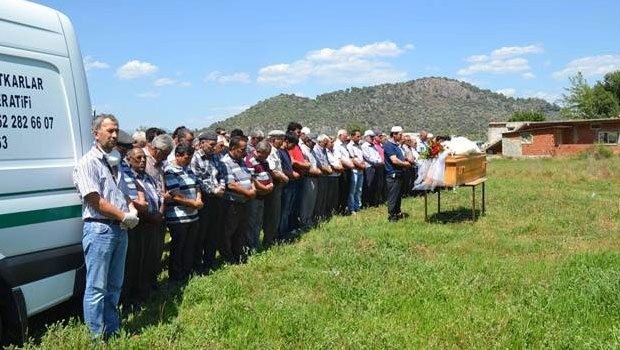 Genç kızın otopsisinde iğrenç gerçek ortaya çıktı!