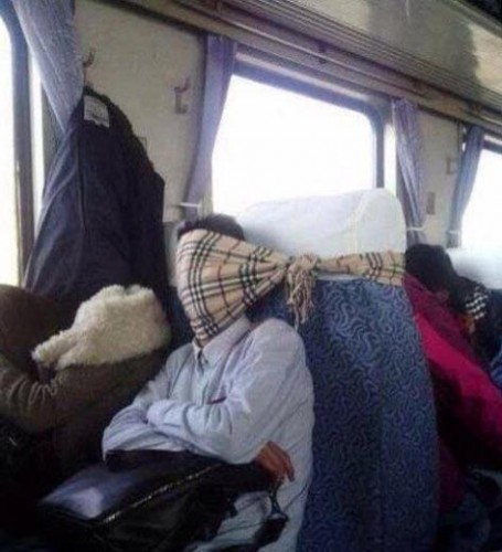 Gizli çekilmiş yüz kızartıcı kareler!