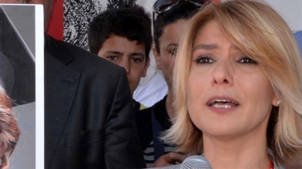 Gülben Ergen isyan etti! ''Allah belanı versin...''