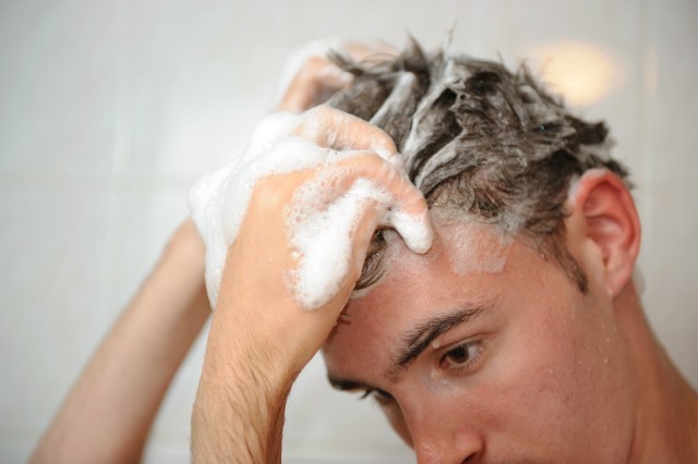 Geceleri Banyo Yapmak Caiz Midir?