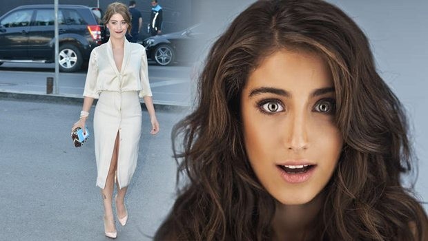 Hazal Kaya'dan bu kadar da olmaz dedirten dekolte!