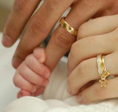 Hiç düşündünüz mü? Evlilik yüzüğü neden dördüncü parmağa takılır?