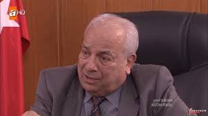 Zeki Alasya hayatını kaybetti