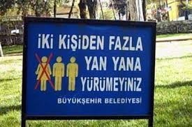 Zihin yakan uyarı levhaları!