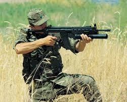 Hakkari'de saldırı: İki asker yaralı !