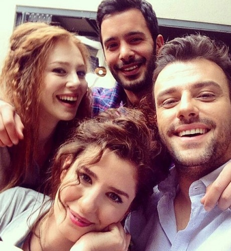 Yıldız Asyalı Öyle Biriyle Evlendi ki.. Çok Şaşıracaksınız!