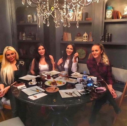 Ceren Hindistan'ın Instagram'da Yaptığı Paylaşıma Yorum Yağdı...