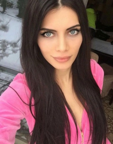 Ceren Hindistan'ın Instagram'da Yaptığı Paylaşıma Yorum Yağdı...