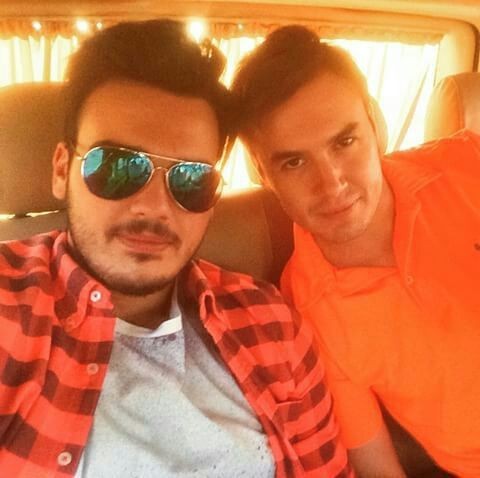 Mustafa Ceceli'nin kardeşi birden Mustafa Ceceli'yi bile geçti!