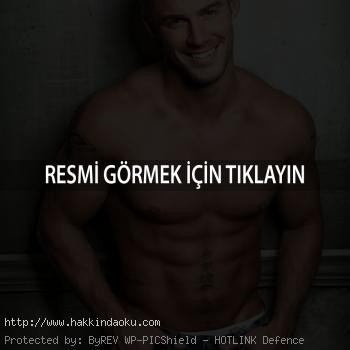 ERKEĞİ KARİZMATİK GÖSTEREN 12 AYRINTI..