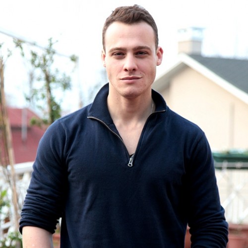Kerem Bursin hayranları şokta!