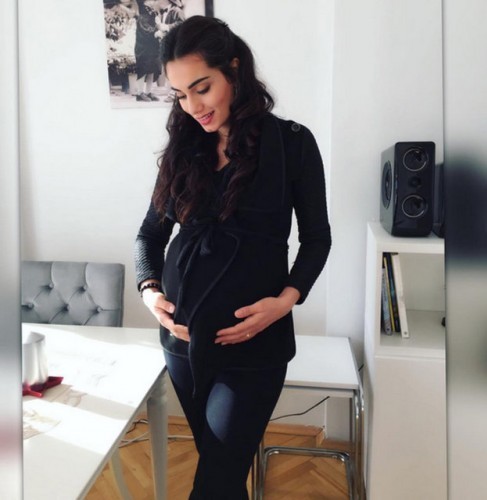Nur Bozar'dan Sosyal Medyayı Sallayan Poz