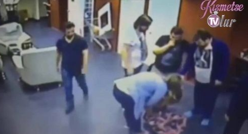 KISMETSE OLUR CEYDA’NIN DARP ANI ORTAYA ÇIKTI! İŞTE O DAYAK GÖRÜNTÜLERİ…